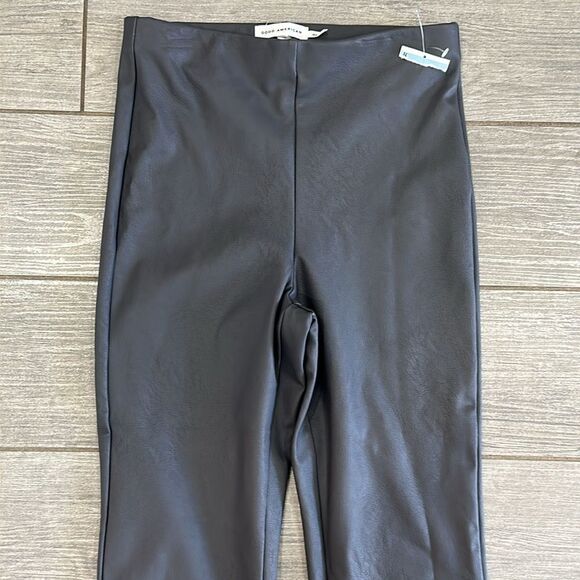 Good American Better Than Leather Faux Leather Pull On Leggings in Chrome Size S - Picture 3 of 6